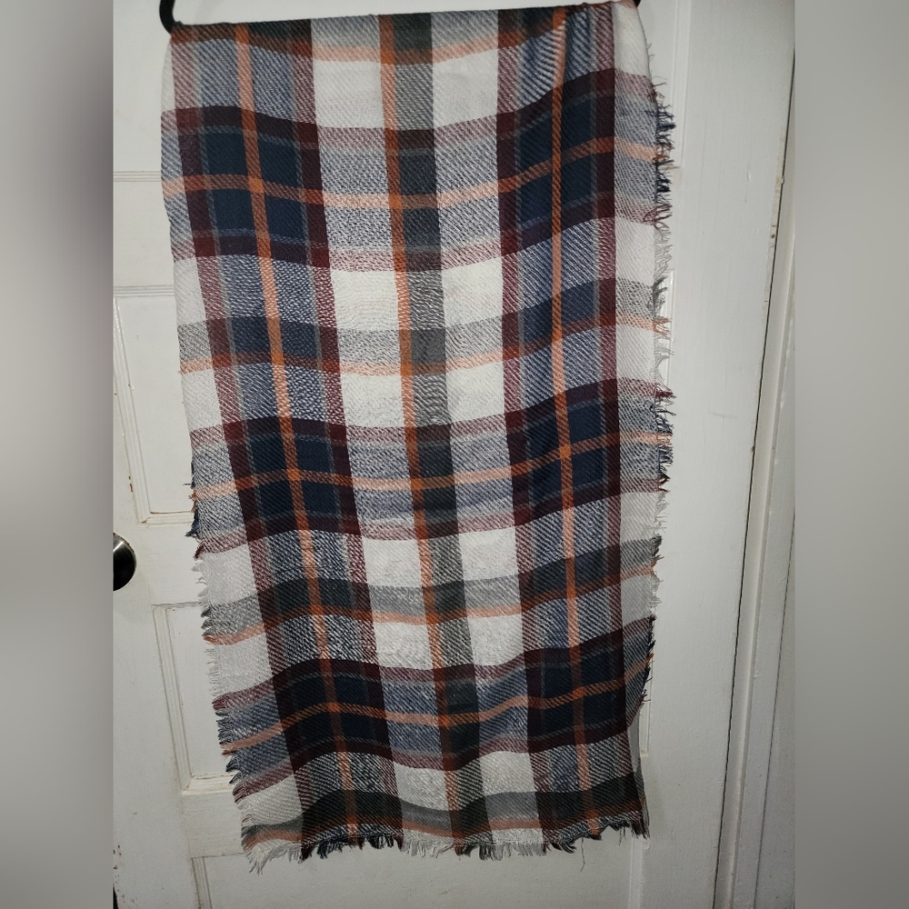 Nwot scarf